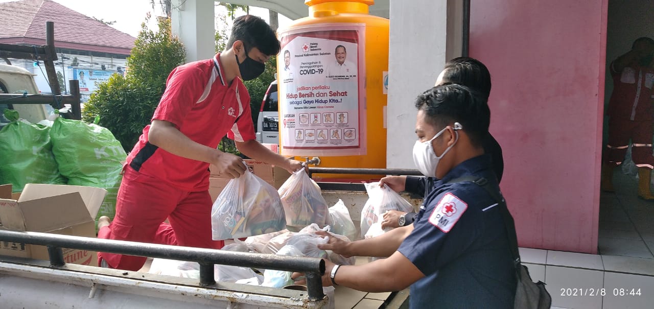 Bantuan Korban Banjir Berdatangan, Hiswana Migas Beri Sembako Dan Perlengkapan Bayi