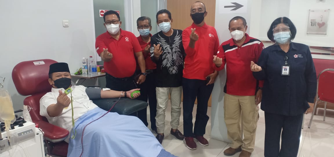 Bupati Jember H. Hendy Siswanto Ajak Penyintas Covid 19 Untuk Donor Plasma Konvalesen