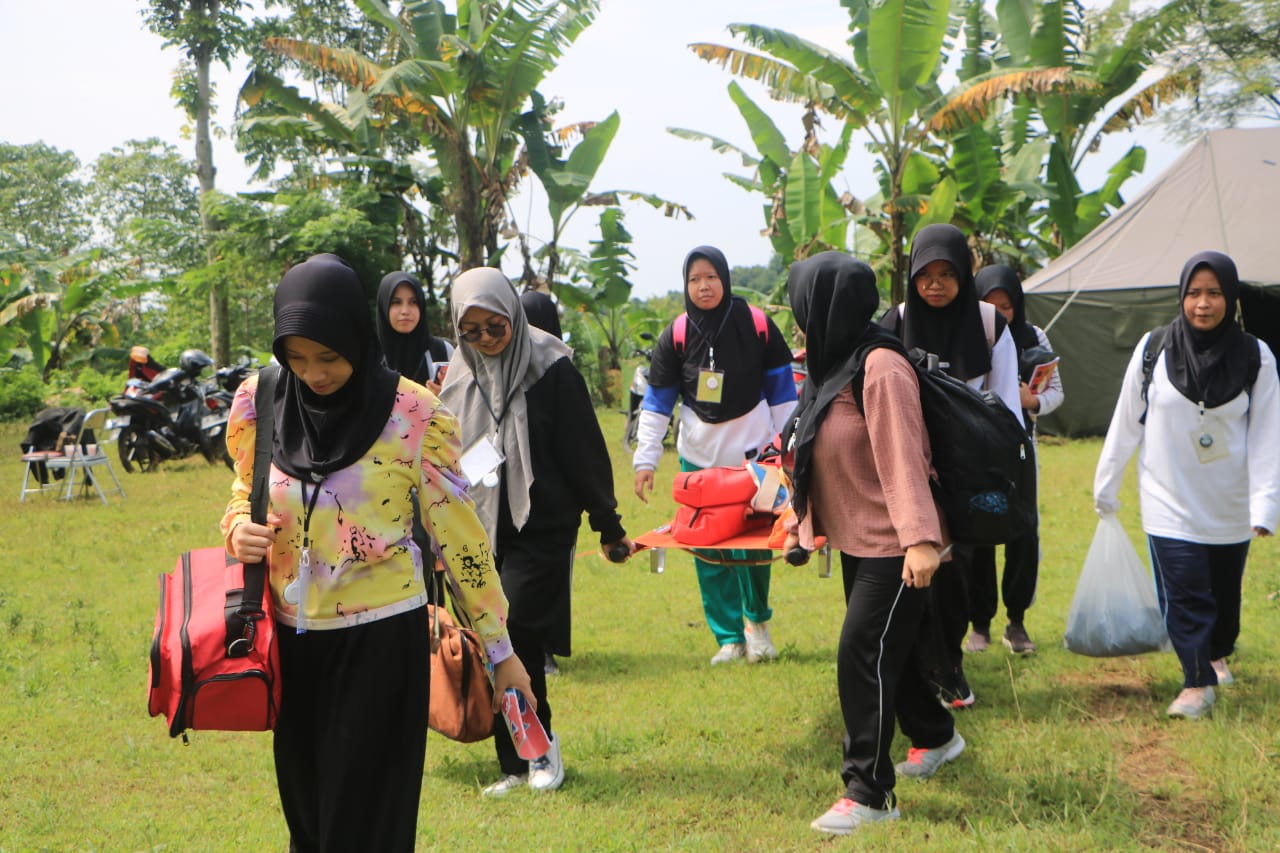 KSR PMI Unit Universitas Dr Soebandi Gelar Diklatsar Sekaligus Simulasi Tanggap Darurat Bencana 