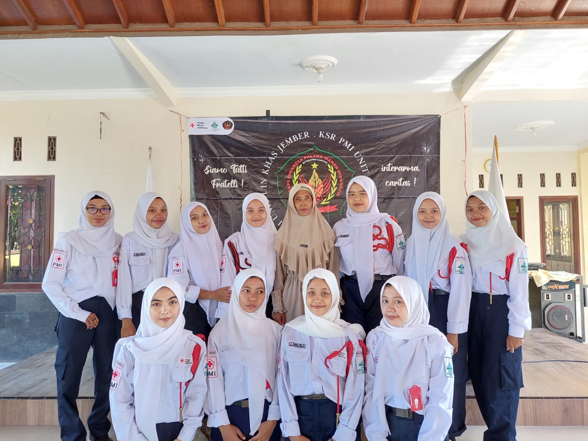 Pengurus KSR PMI Unit UIN Khas Jember Dibekali Ilmu Kepemimpinan Dan Kepalangmerahan