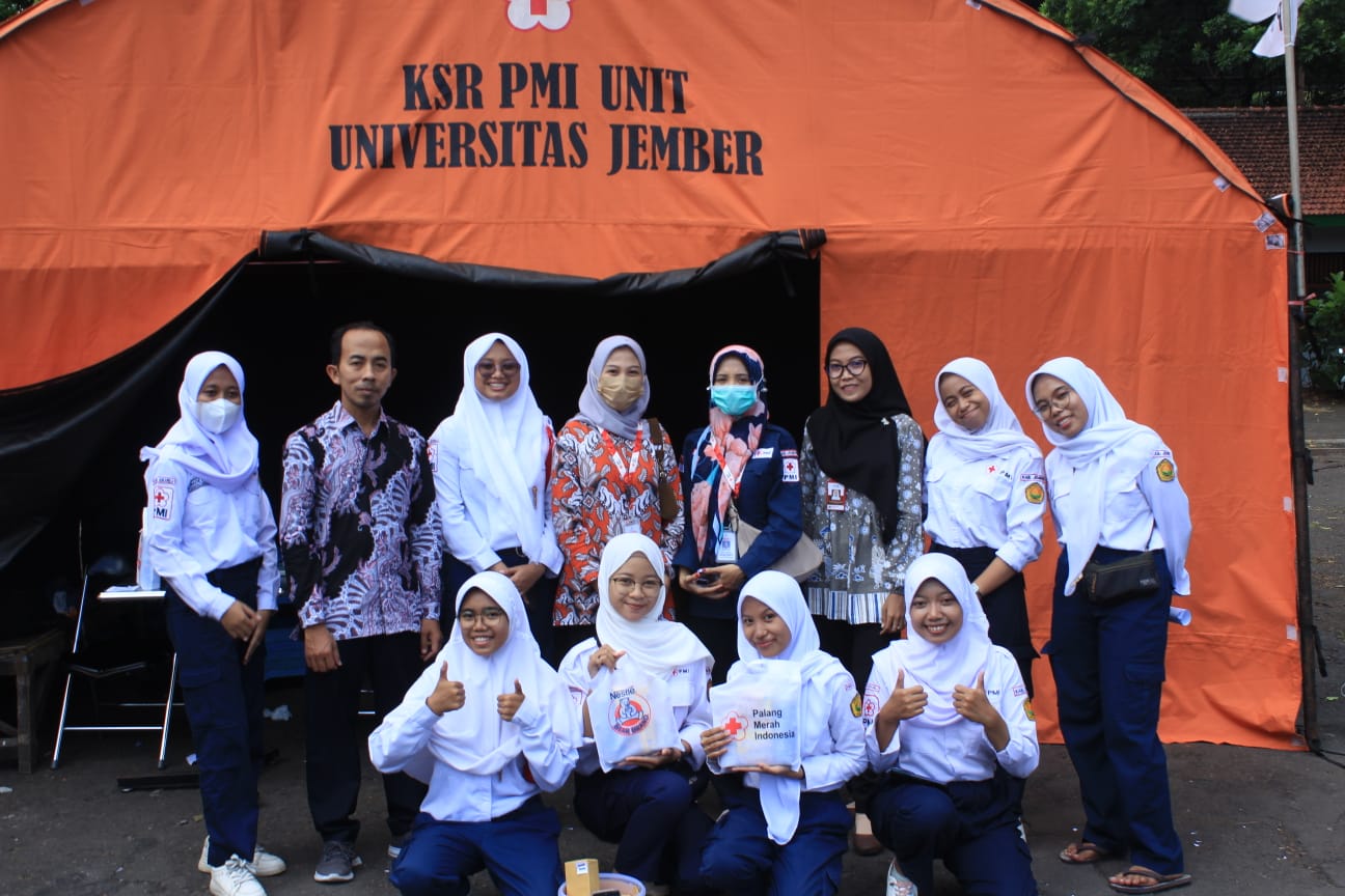 Banjir Doorprize, Donor Darah Sukarela KSR PMI Unit Universitas Jember