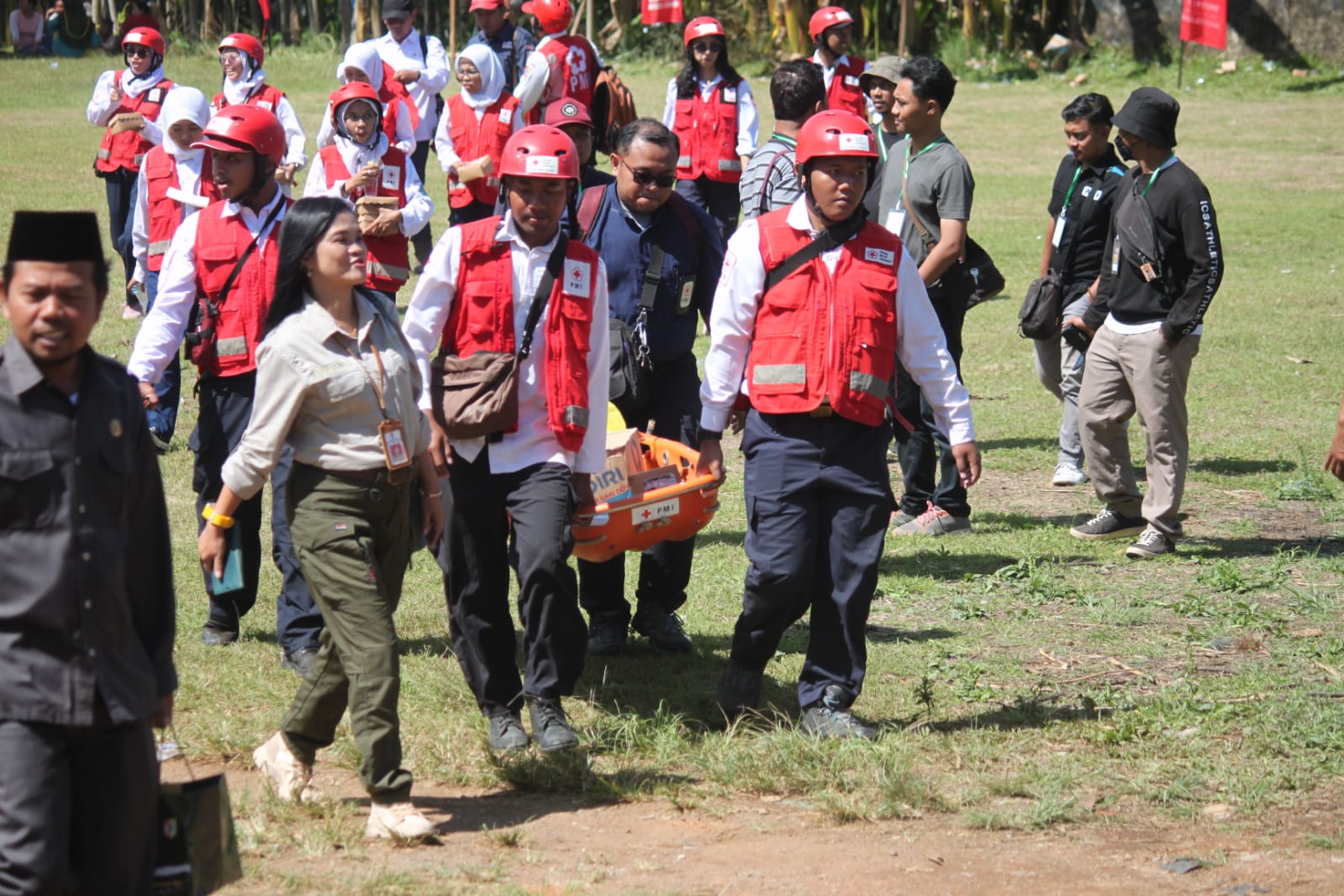 PMI Kabupaten Jember Suport TMMD Ke-117 Di Desa Klungkung Kecamatan Sukorambi