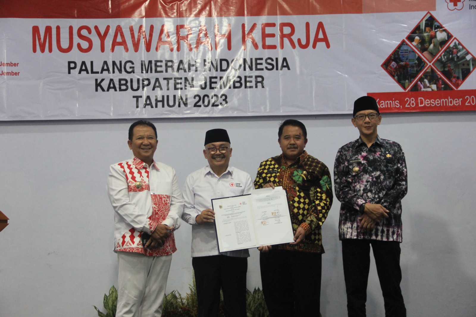 Bupati Hendy Beri Apresiasi, PMI Jember Bakal Dirikan BDRS Di Rumah Sakit