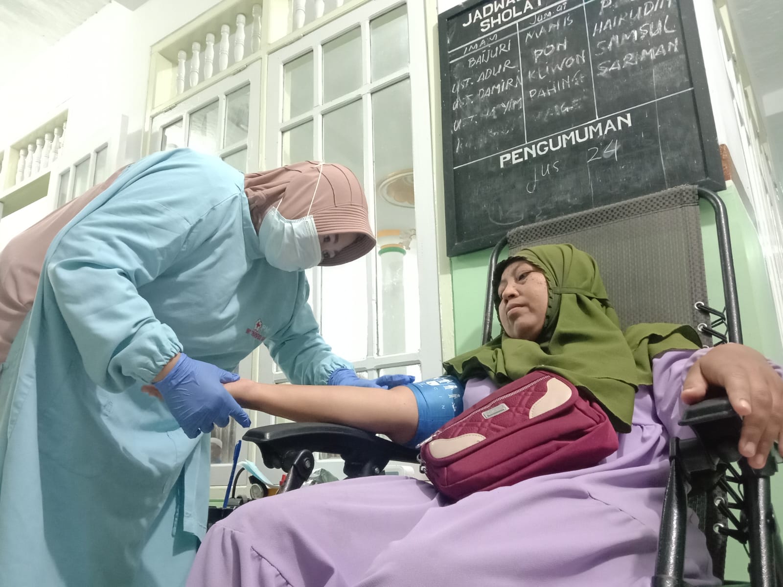 Tim Klinik Pratama PMI Jubung Ikut Terjun Adakan Safari Donor Darah Ramadhan 1445 H