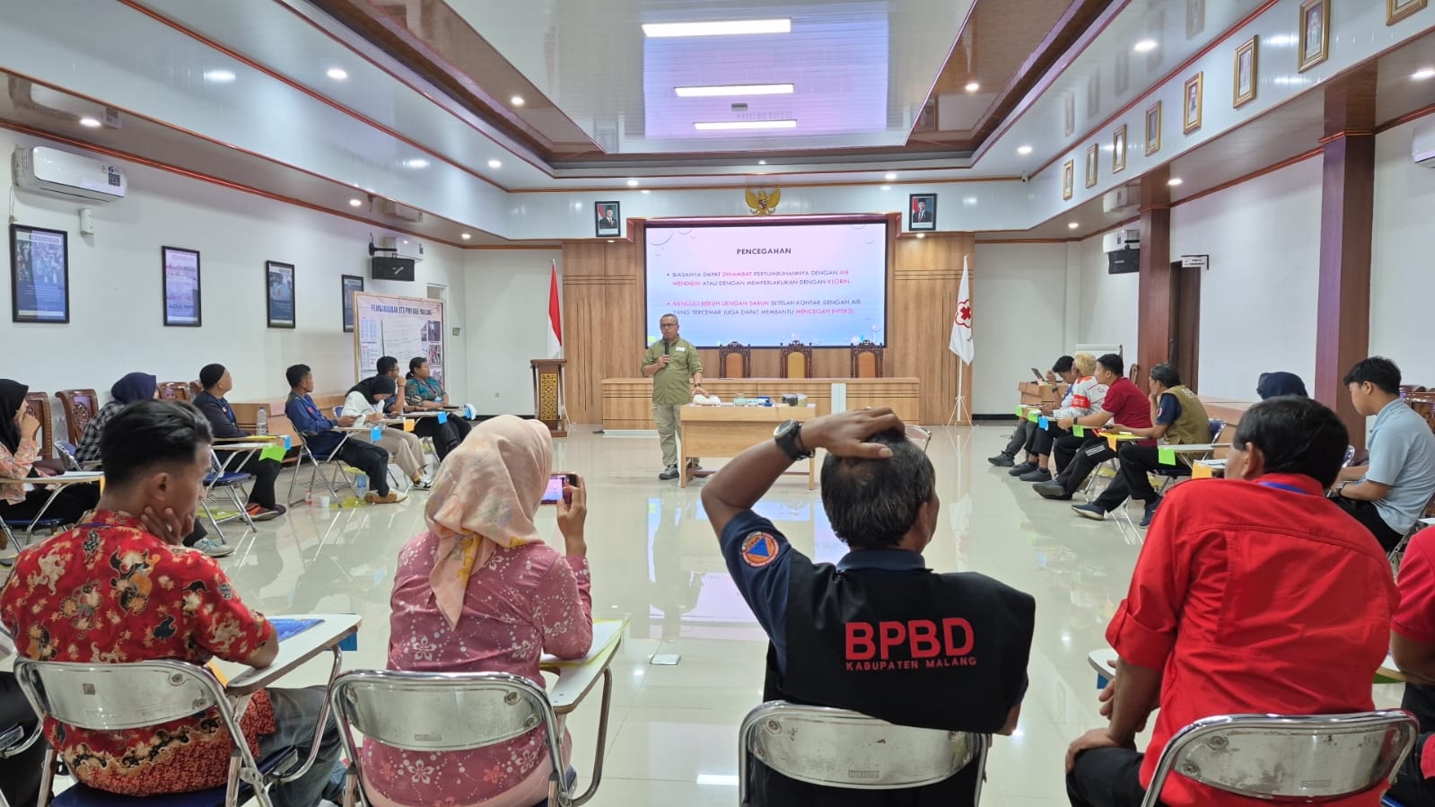 PMI Jember Kirim Dua KSR Ikuti Pelatihan Operator Utama Air Dan Sanitasi