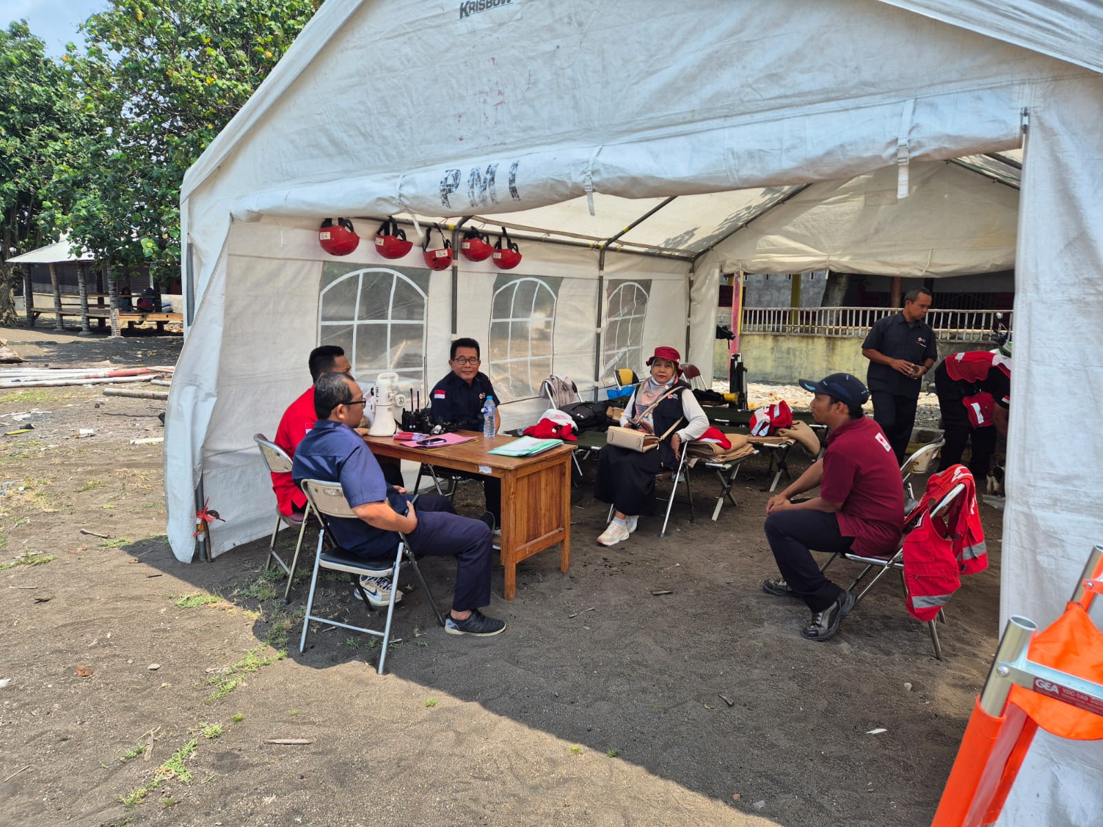 Tahun Baru, PMI Jember Siagakan Tim Medis Di Tempat Wisata