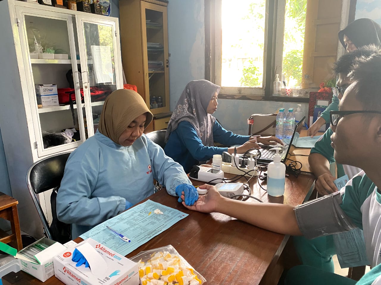 Wujudkan Kepedulian Sesama, PMR Wira SMAN 3 Jember Berhasil Kumpulkan 48 Kantong Darah