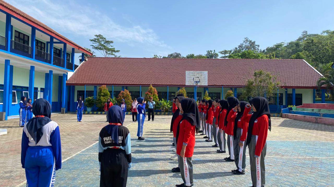 SMA Negeri 1 Tanggul Gelar Diklat Orientasi Sekaligus Pergantian Pengurus PMR Wira