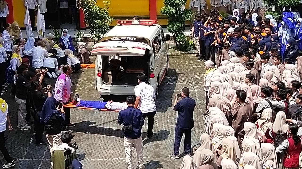 Gempa Dengan Magnitudo 6,5 Gunjang Jember, 885 Pelajar Panik