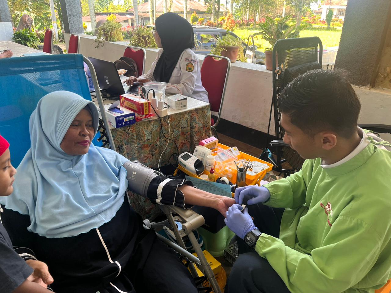 Sinergi Kemanusiaan!! Dua Kebun Zeelandia Dan Kebun Kalisanen Kotta Blater Berlomba Pasok Stok Darah Ke PMI Jember 