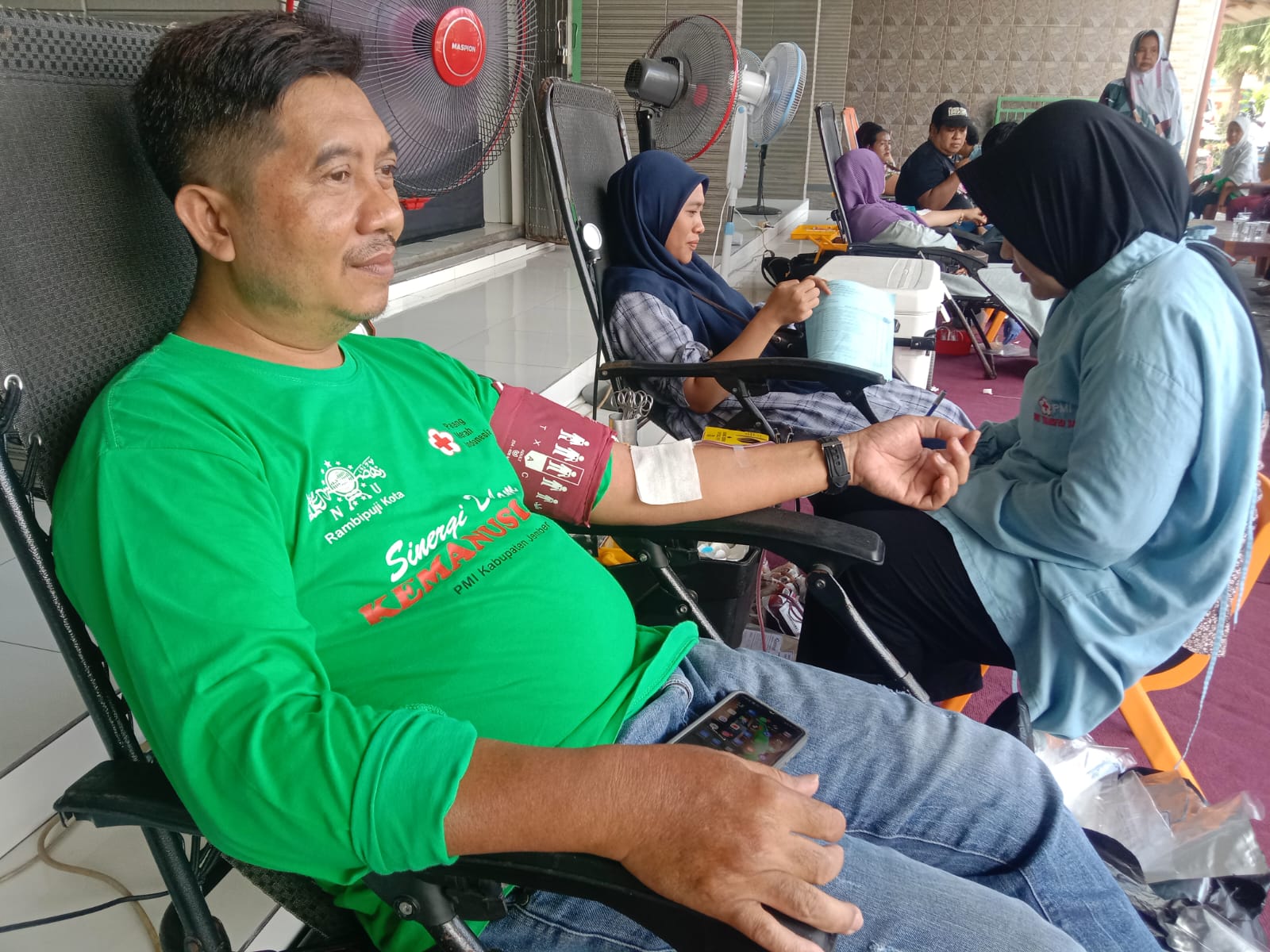 Makin Rajin Donor, Makin Enak Tidurnya, Donor Darah Ranting NU Rambipuji Tembus 75 Kantong