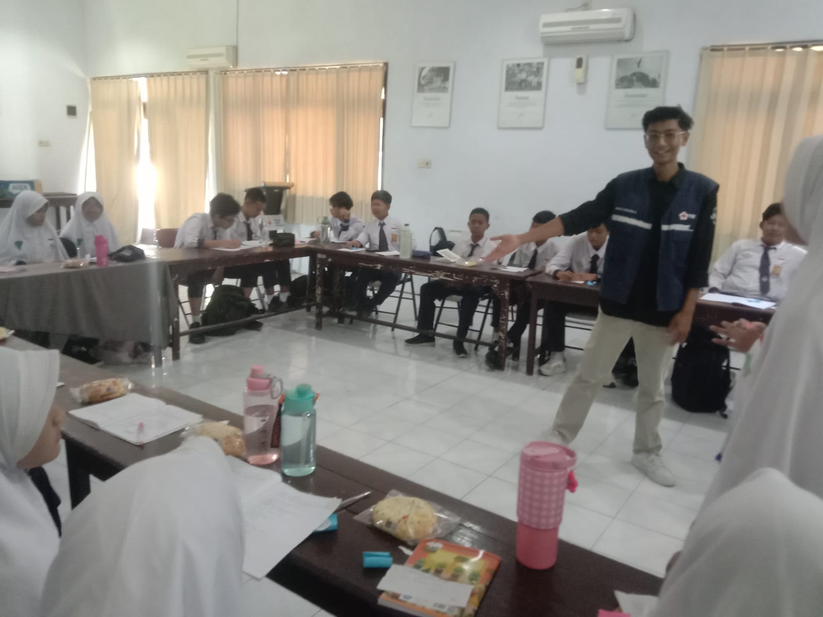 Bentuk PMR Madya, SMP Al-Irsyad Jember Gelar Orientasi Kepalangmerahan Untuk Calon Relawan Muda