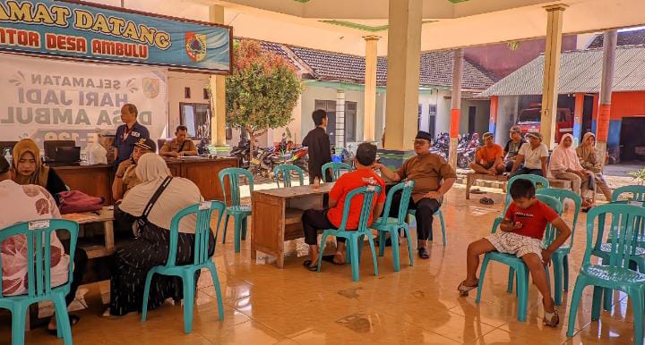 Alumni SMAN 1 Ambulu Rawat Silaturahmi Dengan Aksi Donor Darah