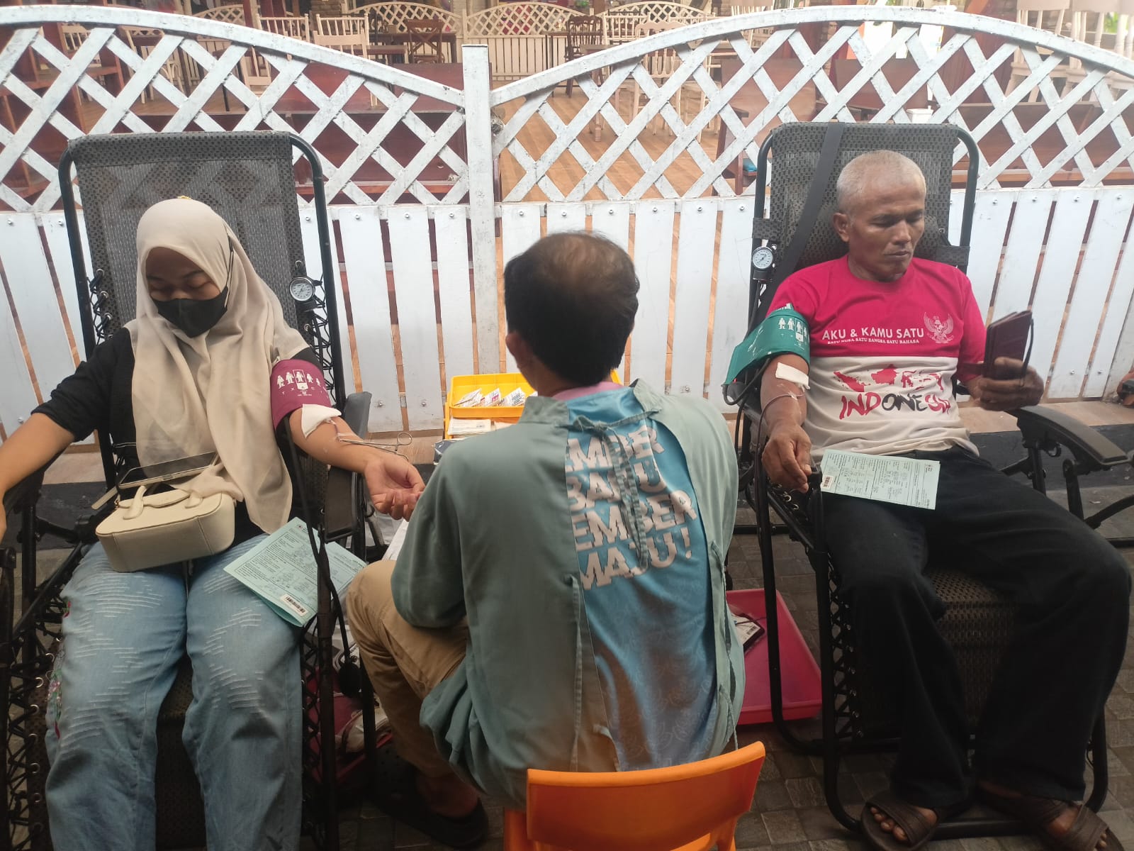 GERAKAN KEMANUSIAAN MELUAS KEPERUMAHAN, PERUM GRAHA CITRA MAS JEMBER SUKSES KUMPULKAN 37 KANTONG DARAH