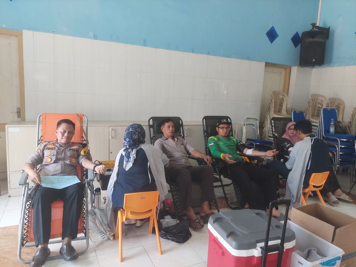 KONSISTEN GELAR DONOR DARAH, PMI KECAMATAN AMBULU SUKSES SUMBANG 43 KANTONG DARAH KE UDD PMI JEMBER 