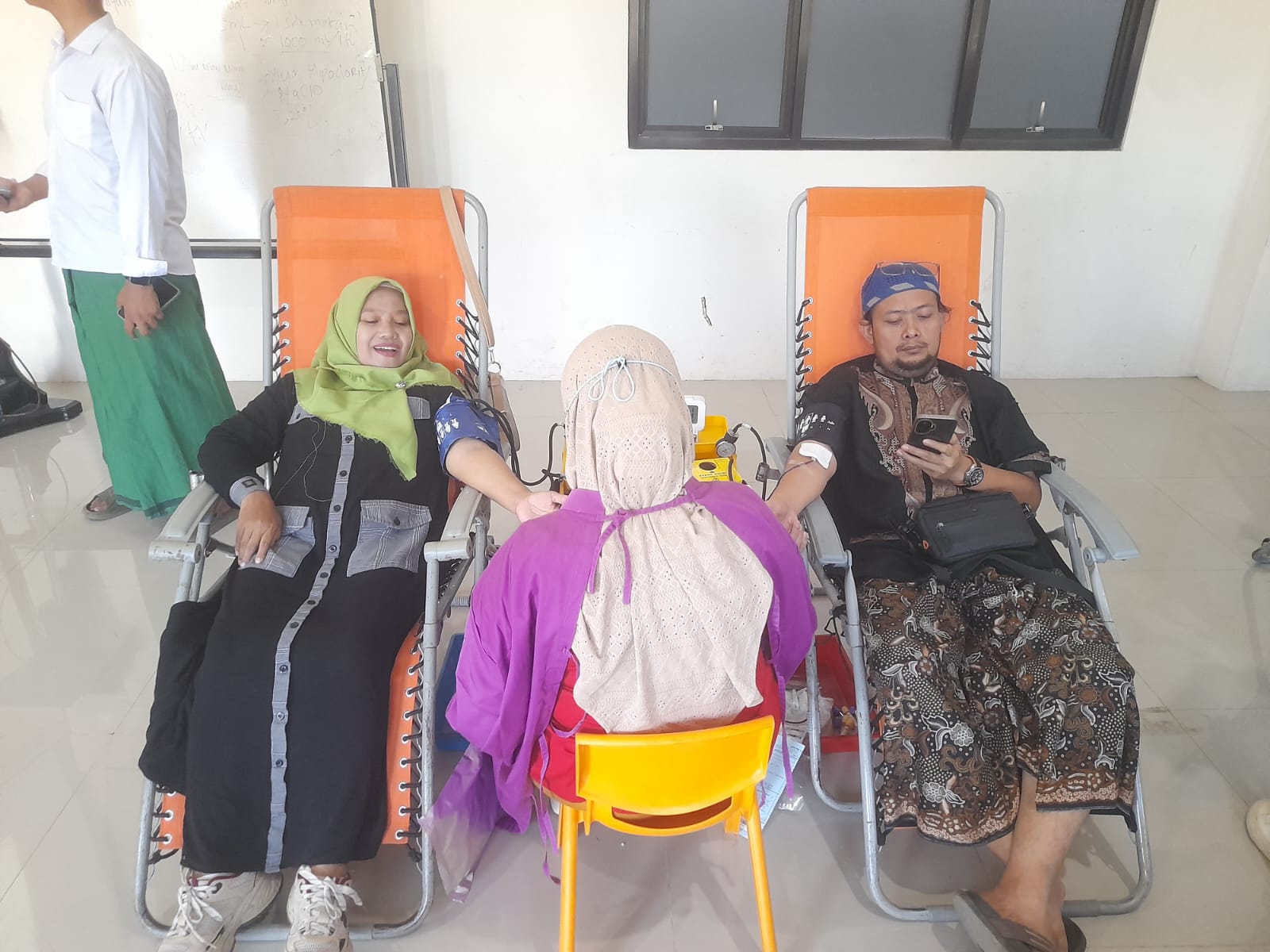 Peringati Hari Santri Nasional, Ponpes Al Qodiri Gelar Donor Darah, Wujudkan Kepedulian Santri Untuk Kemanusiaan