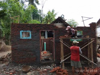 GILIRAN RUMAH PAK KASIMUN DIGARAP