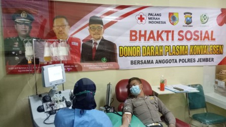 PMI Distribusikan Puluhan Kantong Plasma Ke Pasien Covid-19