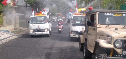 Gunner PMI Fokus Hujani Disinfektan Di Kota