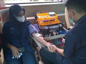 KSR PMI UNIT POLIJE HIMPUN 88 KANTONG DARAH