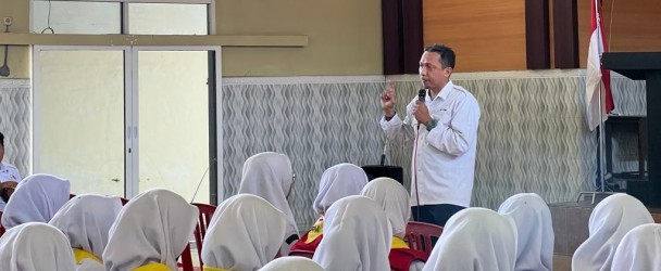 PERKUAT EKSISTENSI, PMR JEMBER SELATAN GELAR SOSIALISASI SIAMO PMR DAN PERINGATI HUT PMI KE-77 