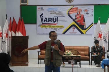 Relawan Markas PMI Juga Harus Pintar Retorika & Public Speaking