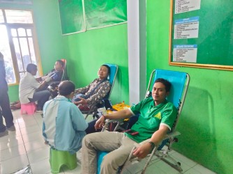 GP Ansor Gumukmas Sumbang 37 Kantong, PT Delta Guna Sukses Gumukmas Sumbang 30 Kantong Darah Ke Unit Donor Darah PMI Kabupaten Jember