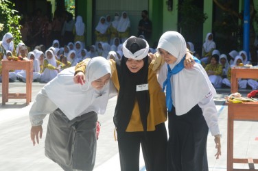 Promosikan Relawan Kemanusian, PMR Madya SMPN 4 Jember Usung Drama Keributan Karena Ulah Preman