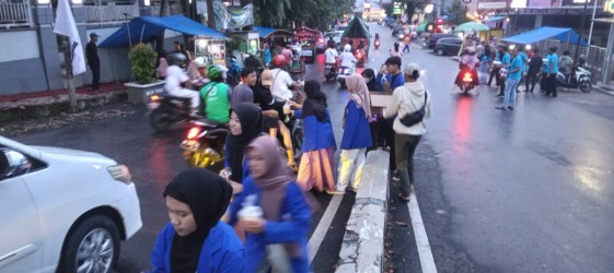 PMR SMK Kesehatan TPA Jember Berbagi Bersama Untuk Keberkahan Ramadan 1445 H