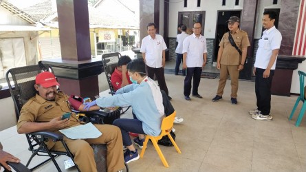 Dapat Minyak Goreng 900 Ml, Donor Darah Desa Bangsalsari Memperoleh 61 Kantong