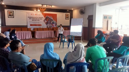 Ingatkan Tragedi Panti, PMI Jember Ajak Warga Puger Kulon Susun Rencana Aksi Siaga Bencana