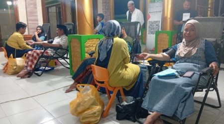 Stok Darah PMI Jember Aman Di Pekan Pertama Ramadan Tembus 1.635, Layanan Jemput Bola Terus Digencarkan