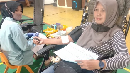 Puasa Bukan Halangan, Donor Darah Di Siang Hari Tetap Aman Bagi Umat Muslim