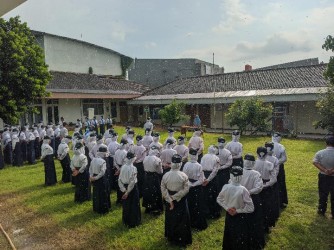 Nazifa Resmi Pimpin PMR Sniper, Dilantik Di Markas PMI Jember