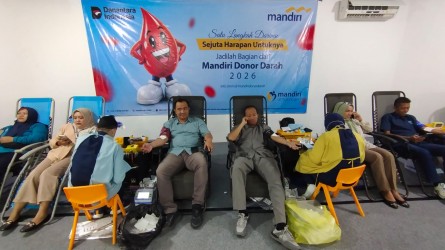 Selain Karyawan, Nasabah Bank Mandiri Ikut Donor Darah, PMI Kabupaten Jember Memperoleh 90 Kantong Darah