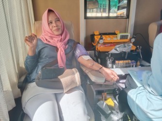 Penuh Semangat, Banyak Lansia Ikut Donor Darah Di Hari Lansia Di Alun-Alun Jember