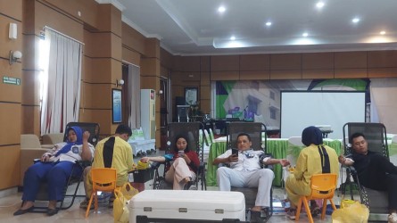 Kantor Kecamatan Ambulu Sukses Kumpulkan 45 Kantong Darah, RS Jember Klinik Himpun 43 Kantong Darah