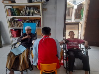 Dari Teras Masjid Al Mujahidin Puger Kulon Dan Balai Desa Karangharjo Silo, Semangat Kemanusiaan Mengalir Untuk Pasien Rumah Sakit