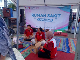 Ikut Dukung JFC 2026, Tim Kesehatan PMI Bersinergi Dengan Dinkes Jember Layani Pengunjung Selama Tiga Hari