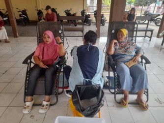 BONUS MINYAK GORENG, KAMPUNG DONOR KARANG DUREN BALUNG KEMBALI SUMBANG 34 KANTONG DARAH KE UDD PMI