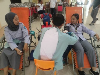 KSR PMI Unit Polije Tegaskan Komitmen Kemanusiaan Di HUT KE-81 PMI: Sukses Himpun 29 Kantong Darah