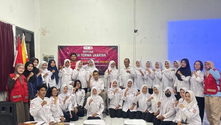 ESTAFET KEPEMIMPINAN KSR PMI UNIT ITS MANDALA JEMBER RESMI BERGULIR!! DI BAWAH KOMANDO RESI LINDA, SIAP PERKUAT KAPASITAS RELAWAN DAN LAYANAN KEMANUSIAAN 