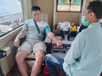 Bus Donor Darah Keliling Mangkal Di Depan Masjid Al Baitul Amien, Himpun 27 Kantong Darah